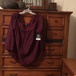 XL Women’s Burgandy Off the Shoulder Blouse by Simply Vera Vera Wang